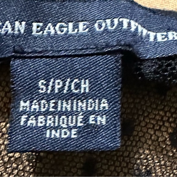 American Eagle Outffitters see through embroidered top - Picture 3 of 3